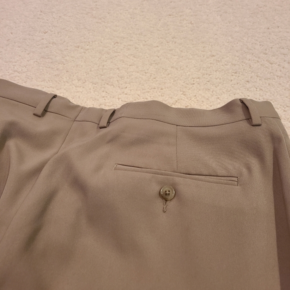 Claiborne Men's Pleated & Cuffed Pants Size 36x32 - Picture 5 of 15